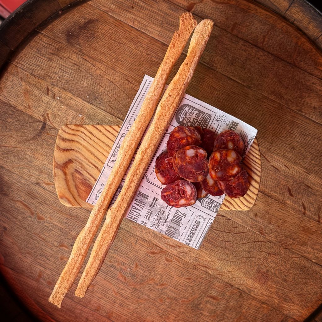 Garage-Bar-Vino-Natural-Embutidos-Chorizo